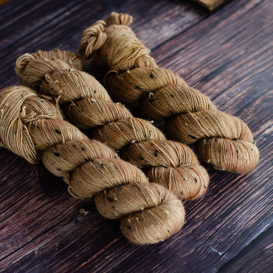 Warmed Caramel | Aeron