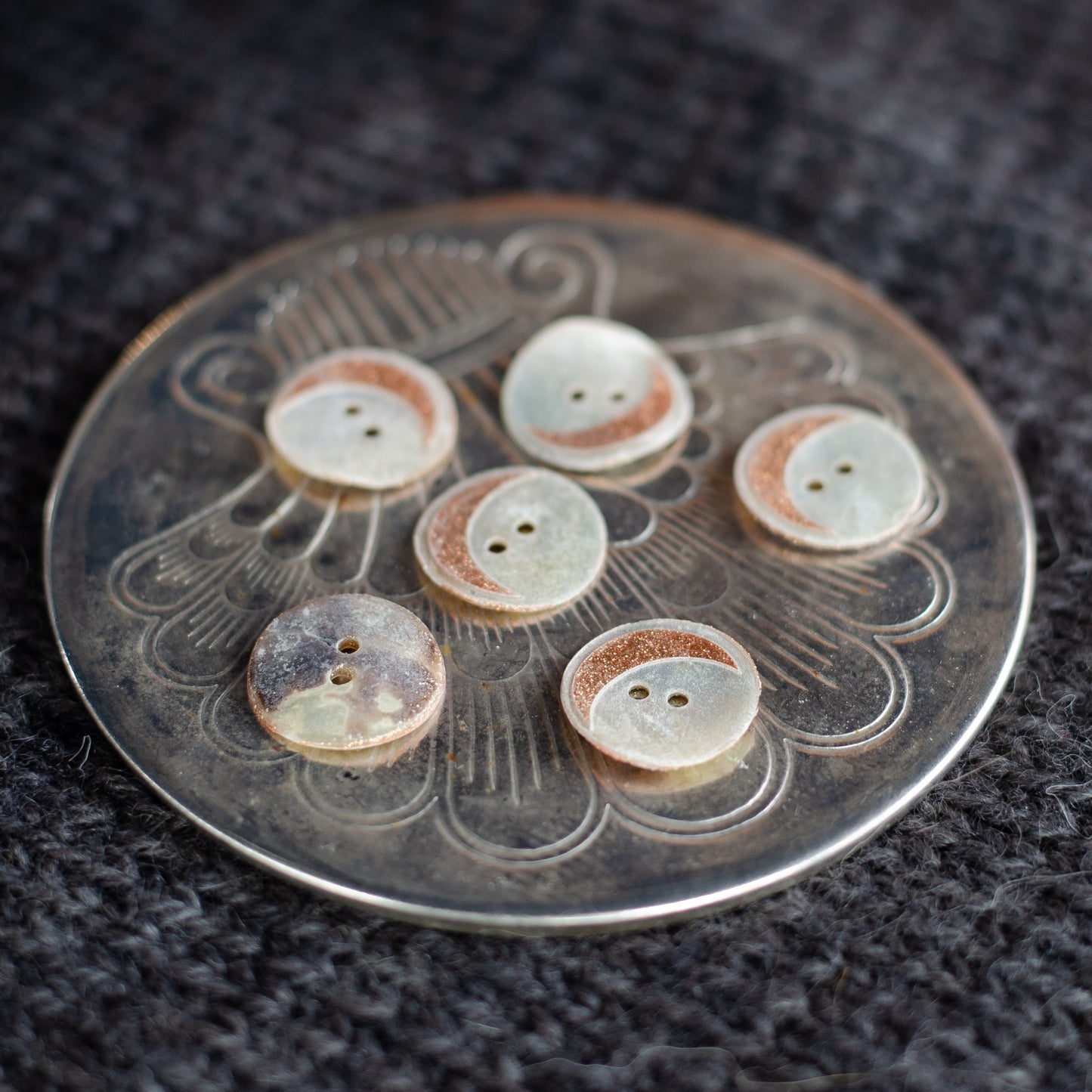 Bright Night Button | 18mm